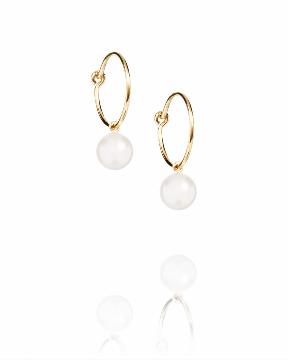 Pop Pearls Hoops Earrings Gold i gruppen Øreringe / Perleøreringe hos SCANDINAVIAN JEWELRY DESIGN (12-101-02110-0000)