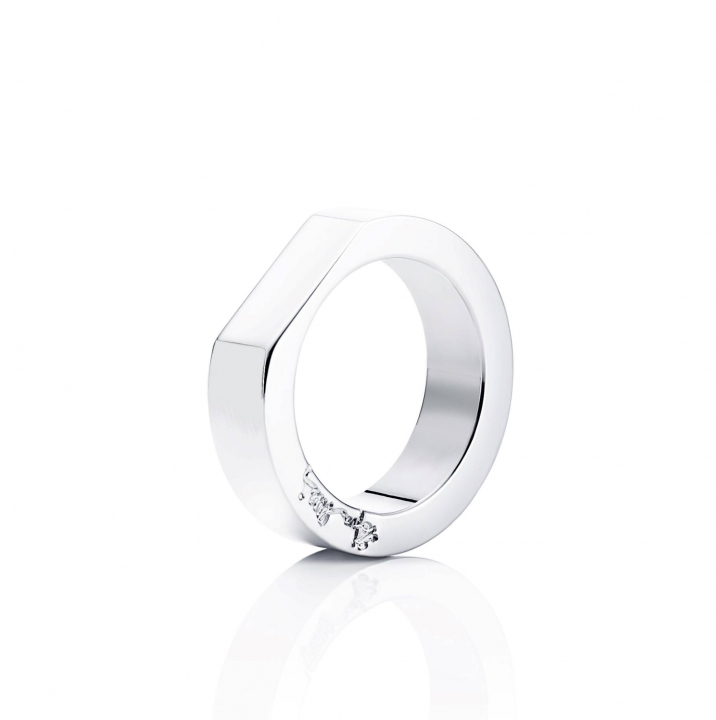 Kärlek & Plain Wide Ring Sølv i gruppen Ringe / Sølvringe hos SCANDINAVIAN JEWELRY DESIGN (13-100-00505)