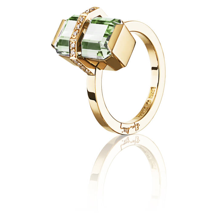 Little Bend Over - Green Quartz Ring Guld i gruppen Ringe / Diamantringe hos SCANDINAVIAN JEWELRY DESIGN (13-101-01962)