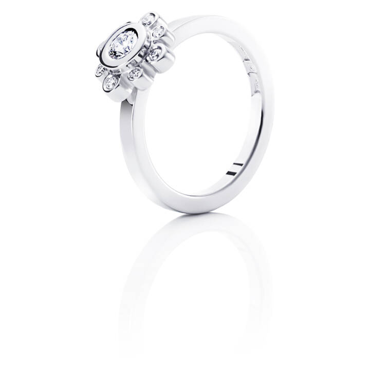 Sweet Hearts Crown 0.19 ct diamant Ring Hvidguld i gruppen Ringe / Diamantringe hos SCANDINAVIAN JEWELRY DESIGN (13-102-00541)
