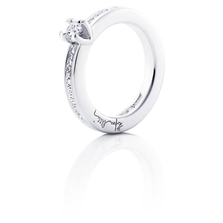 Heart To Heart 0.19 ct diamant Ring Hvidguld i gruppen Ringe / Ringe i hvidguld hos SCANDINAVIAN JEWELRY DESIGN (13-102-00585)