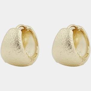 Serena oval ear Gold i gruppen Øreringe / Guldøreringe hos SCANDINAVIAN JEWELRY DESIGN (1312-6400-257)