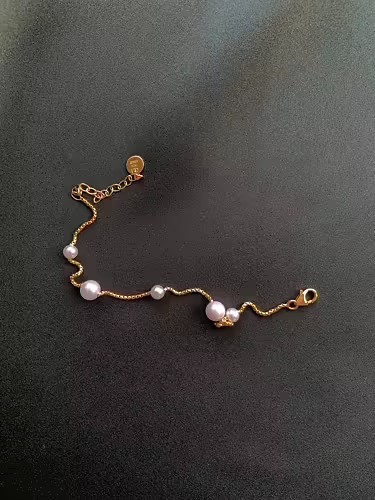 i gruppen Armbånd / Guldarmbånd hos SCANDINAVIAN JEWELRY DESIGN (2224321012)