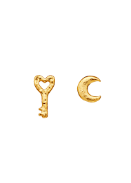 Menaali Earrings Gold i gruppen Øreringe / Guldøreringe hos SCANDINAVIAN JEWELRY DESIGN (9946A)