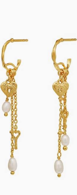 IDRIS Earrings Gold i gruppen Øreringe / Perleøreringe hos SCANDINAVIAN JEWELRY DESIGN (9952A)