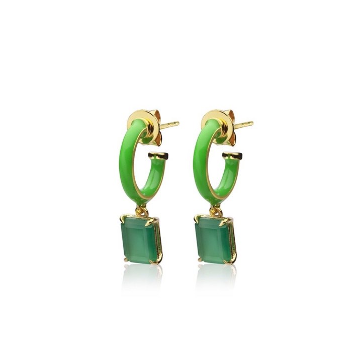 Iris enamel hoops green (gold) i gruppen Øreringe / Guldøreringe hos SCANDINAVIAN JEWELRY DESIGN (E2151GEGO-OS)