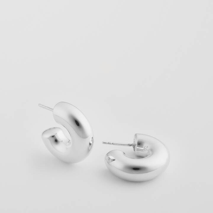 Bolded Little Sis Hoops Sølv i gruppen Øreringe hos SCANDINAVIAN JEWELRY DESIGN (ES1235)