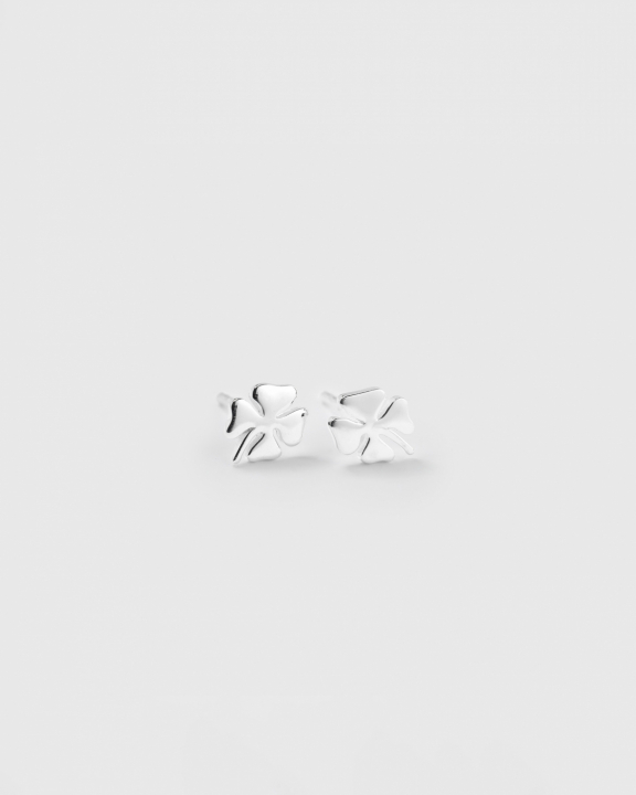 Bring Me Luck Stud Earrings Silver i gruppen Øreringe / Sølvøreringe hos SCANDINAVIAN JEWELRY DESIGN (ES1250)