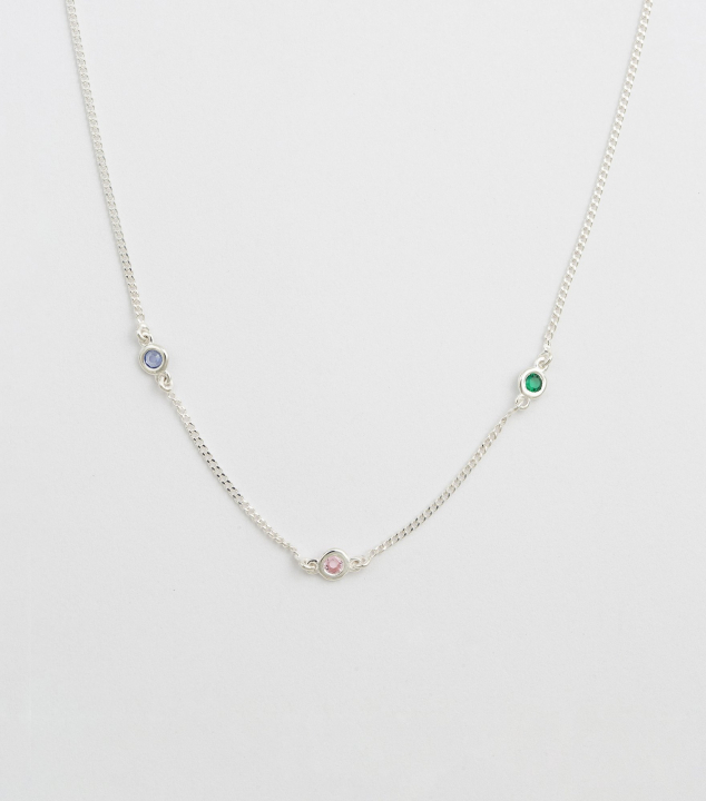 Treasure Shimmer Necklace Silver Multi i gruppen Halskæde / Sølvhalskæde hos SCANDINAVIAN JEWELRY DESIGN (NS1355MU)