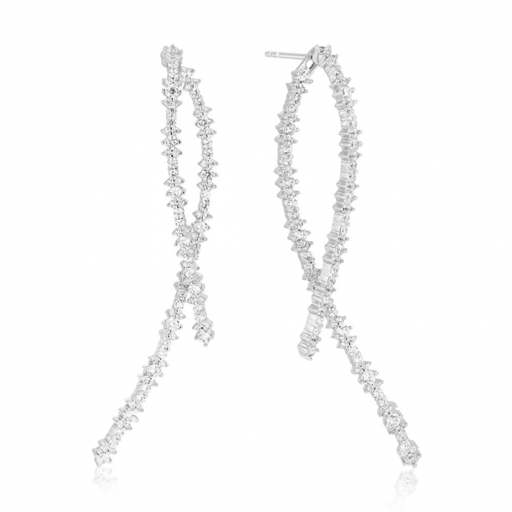 LIVIGNO LUNGO EARRINGS Sølv i gruppen Øreringe hos SCANDINAVIAN JEWELRY DESIGN (SJ-E2368-CZ)