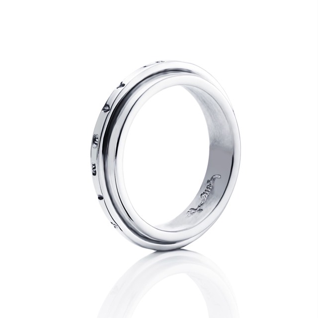 AVO Edge Ring Sølv