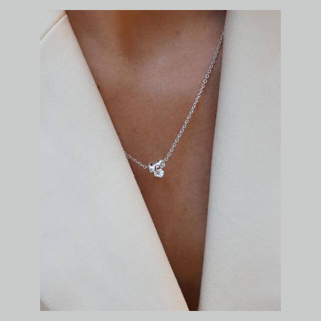 Lotus Halsketten Sølv