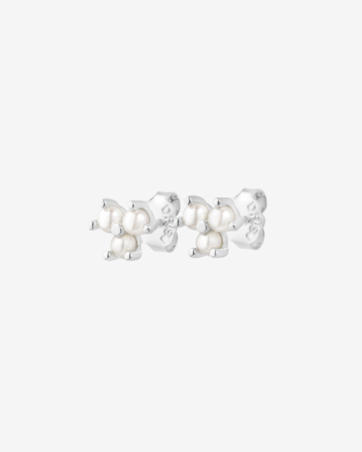 Petite Star pearl studs/Ørering