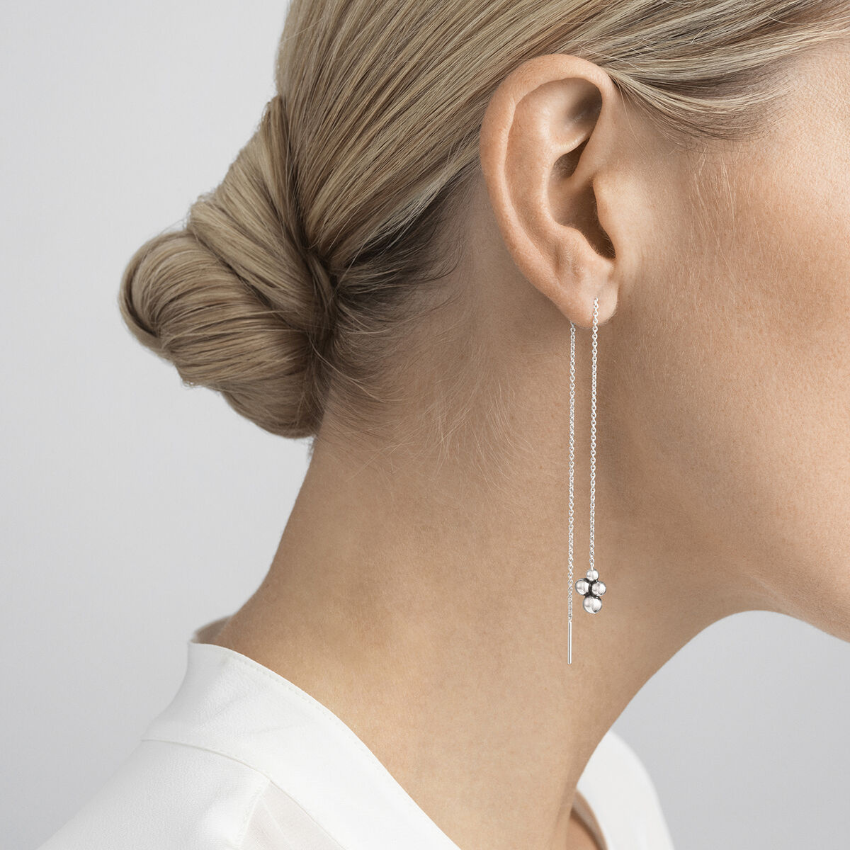 MOONLIGHT GRAPES THREADER Ørering Sølv