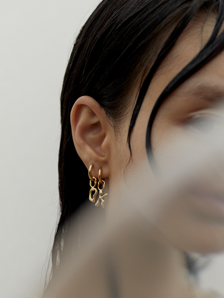 Marco 8 Huggie Goldplated Silver (One)