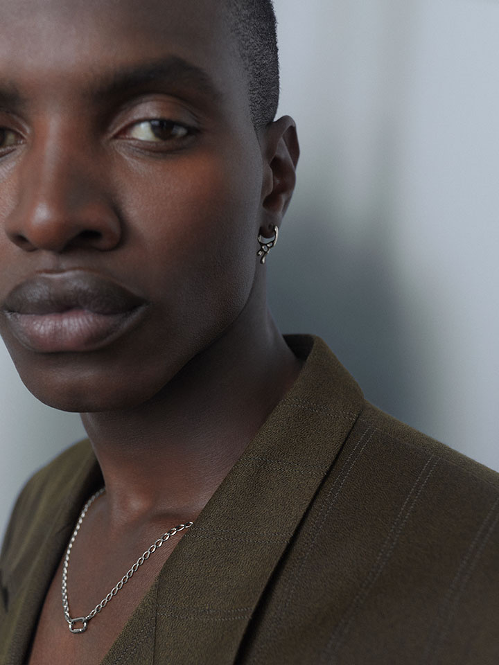 Sortedam Huggie Silver