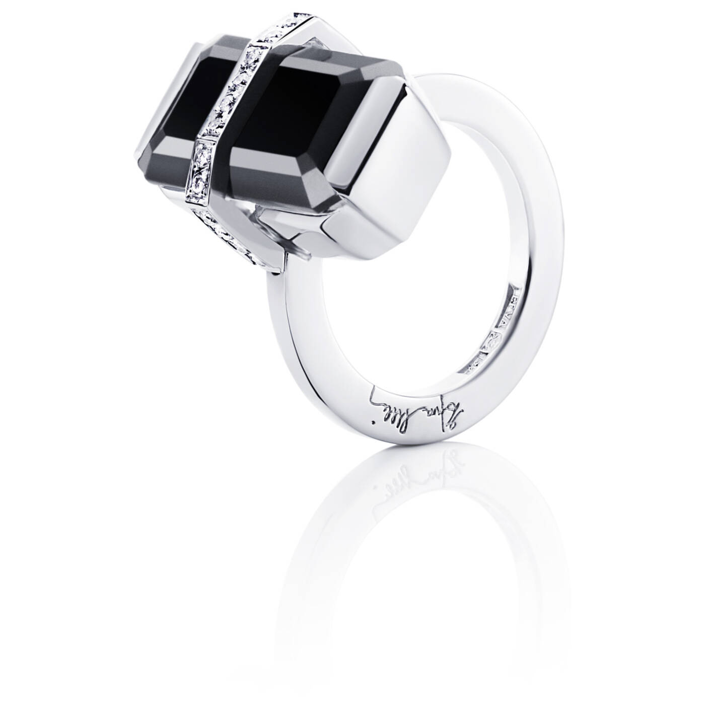 Bend Over - Onyx Ring Hvidguld