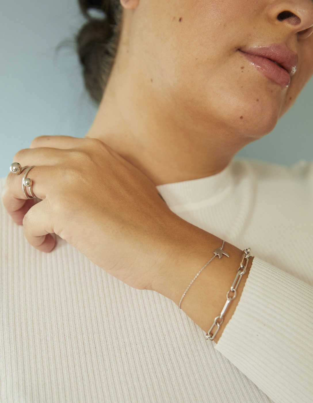 Peace small brace gold