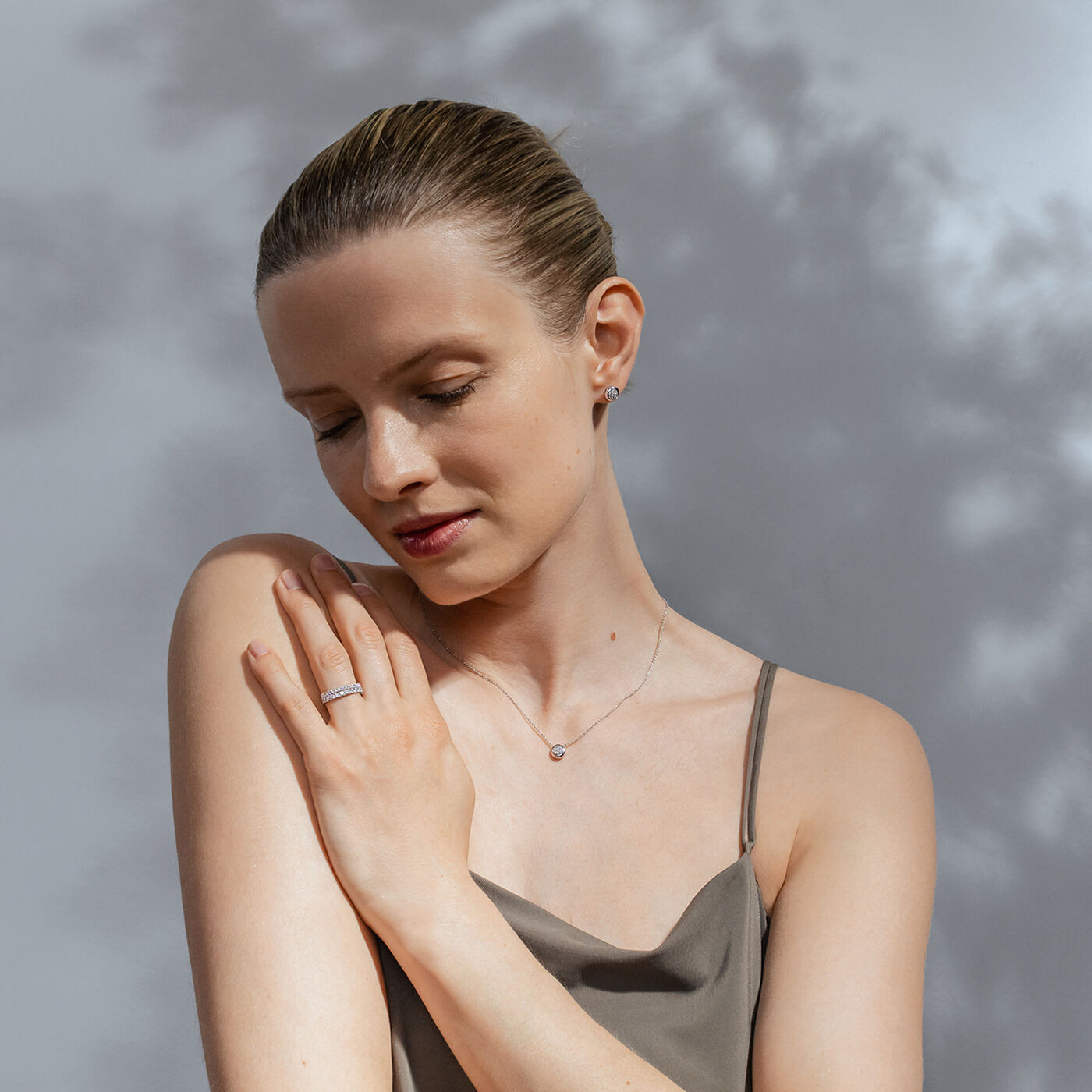 AURORA Vedhæng Hvidguld Diamant PAVÉ 0.10 ct CT