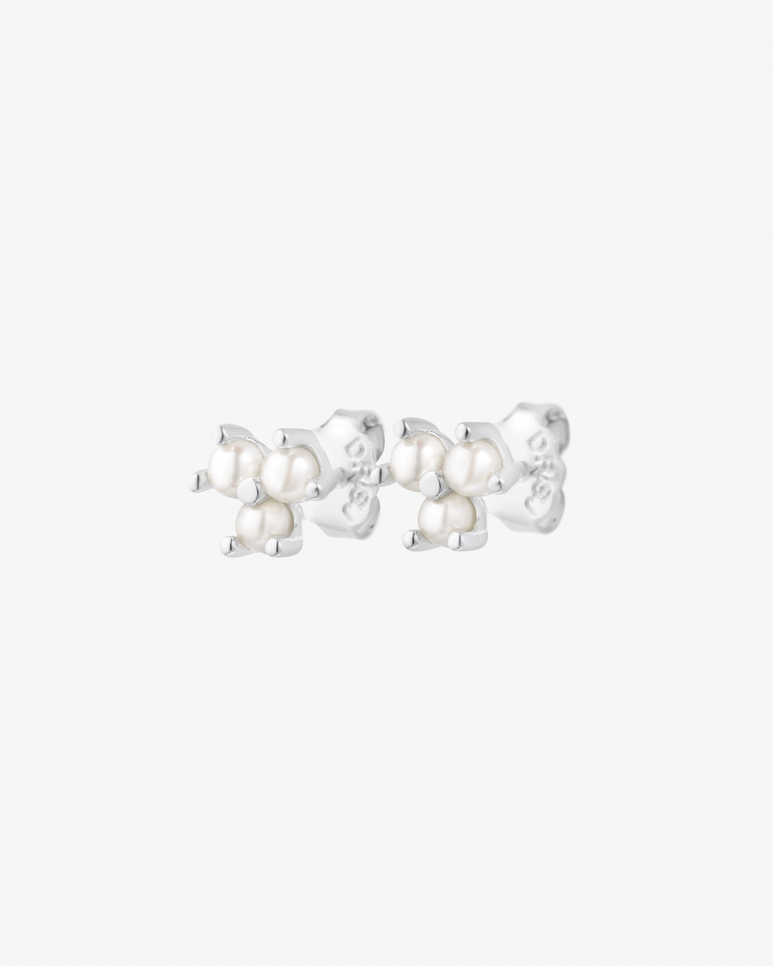 Petite Star pearl studs/Ørering